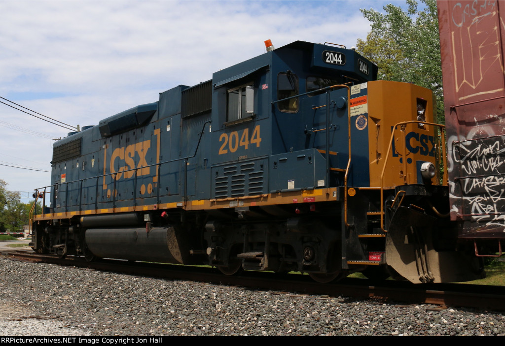 CSX 2044